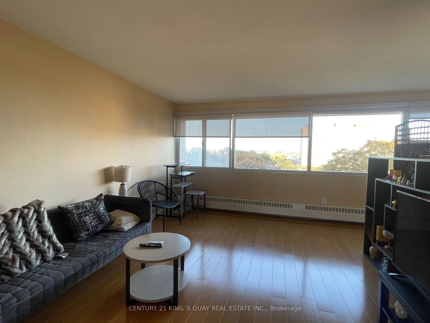 725 Don Mills Rd, unit 801 for rent