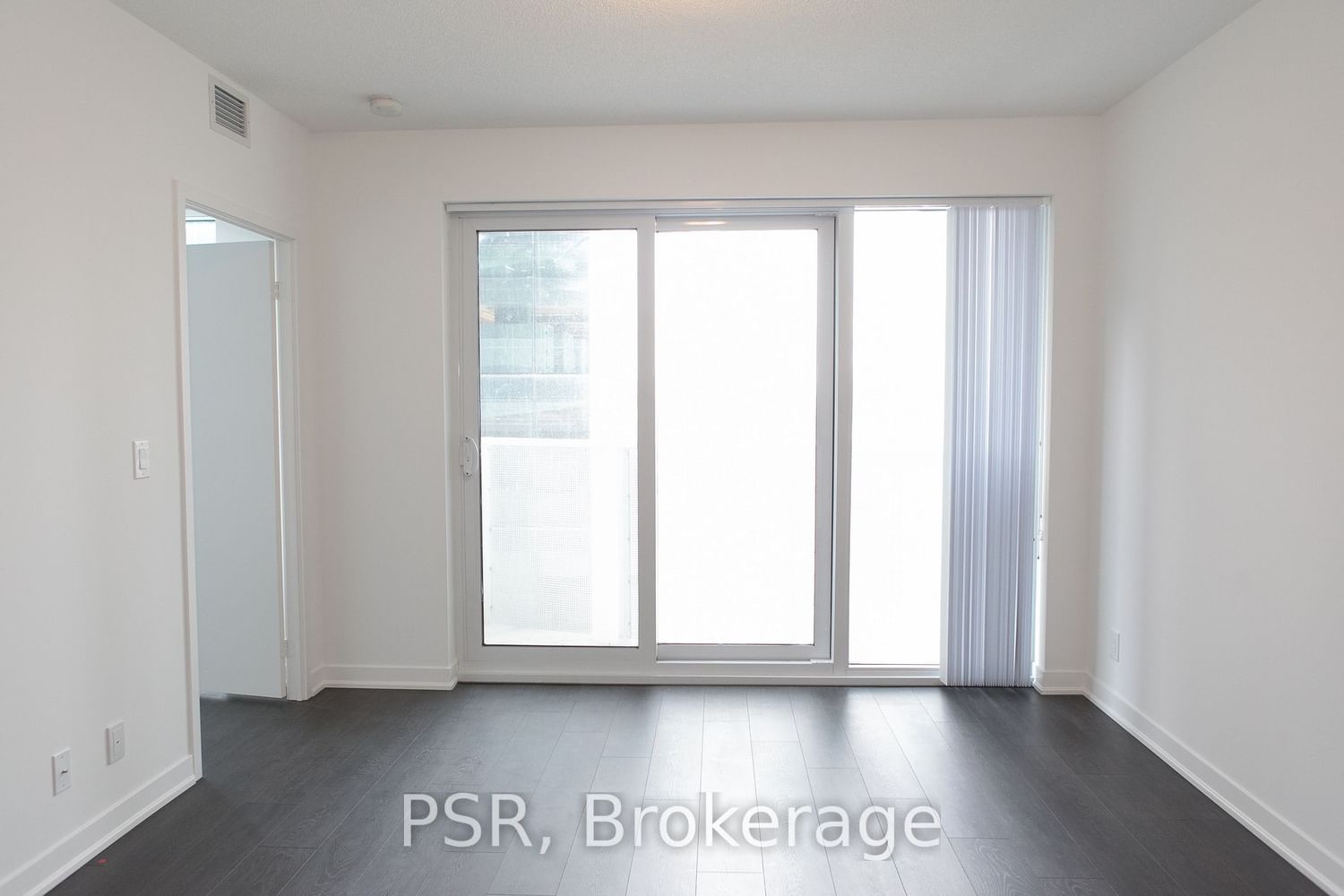 100 Harbour St, unit 2001 for rent