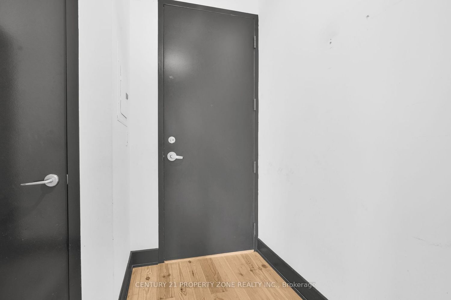 183 Dovercourt Rd, unit 510 for sale in Trinity Bellwoods - image #3