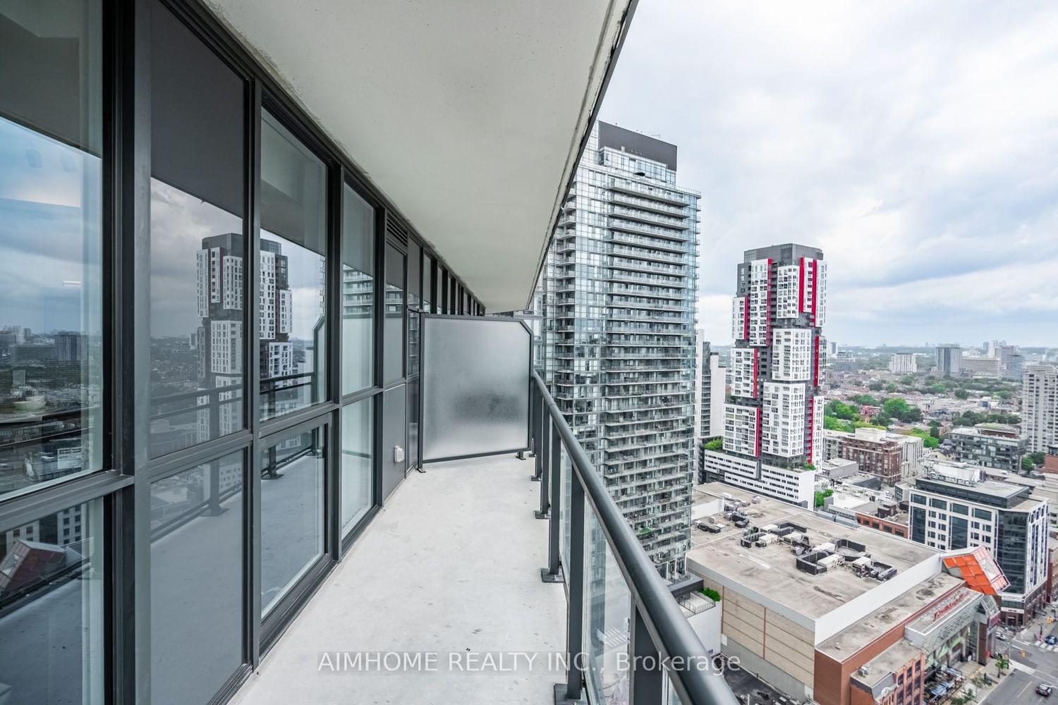 99 John St, unit 2809 for sale - image #25