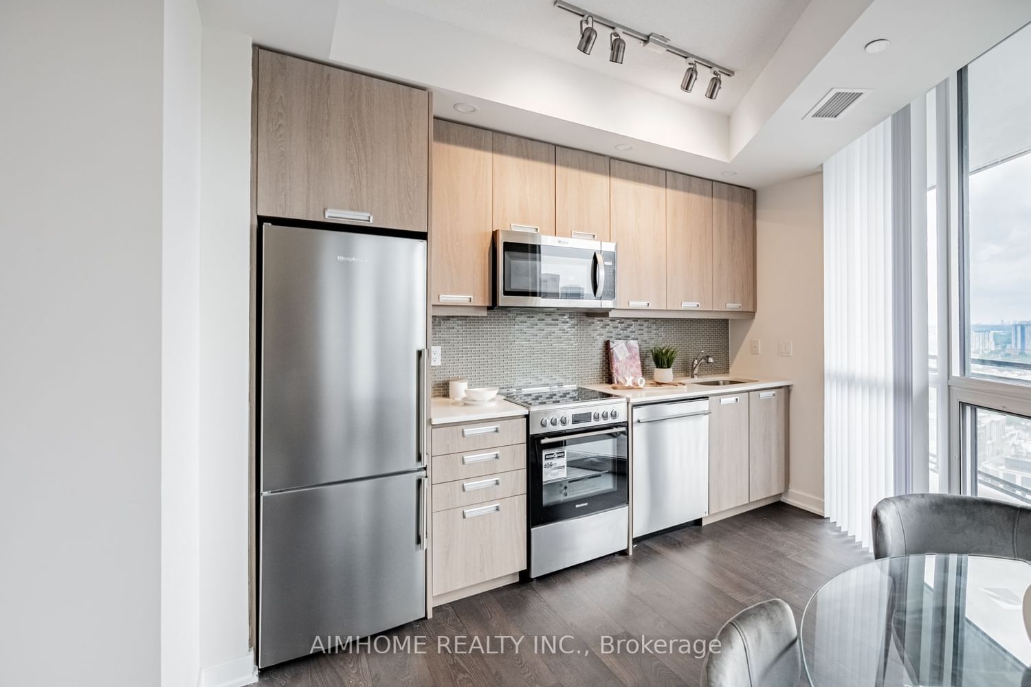 99 John St, unit 2809 for sale - image #8