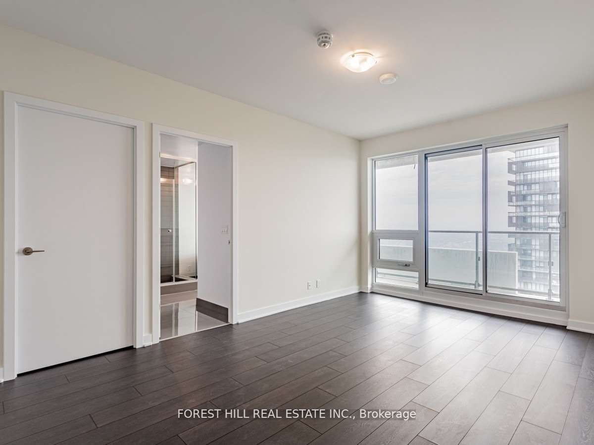 2221 Yonge St, unit 5801 for rent