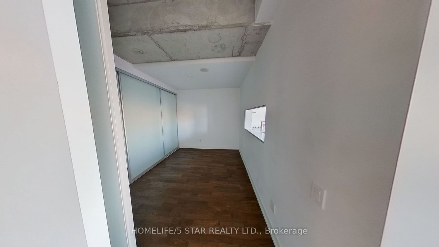 560 King St W, unit 512 for rent - image #9