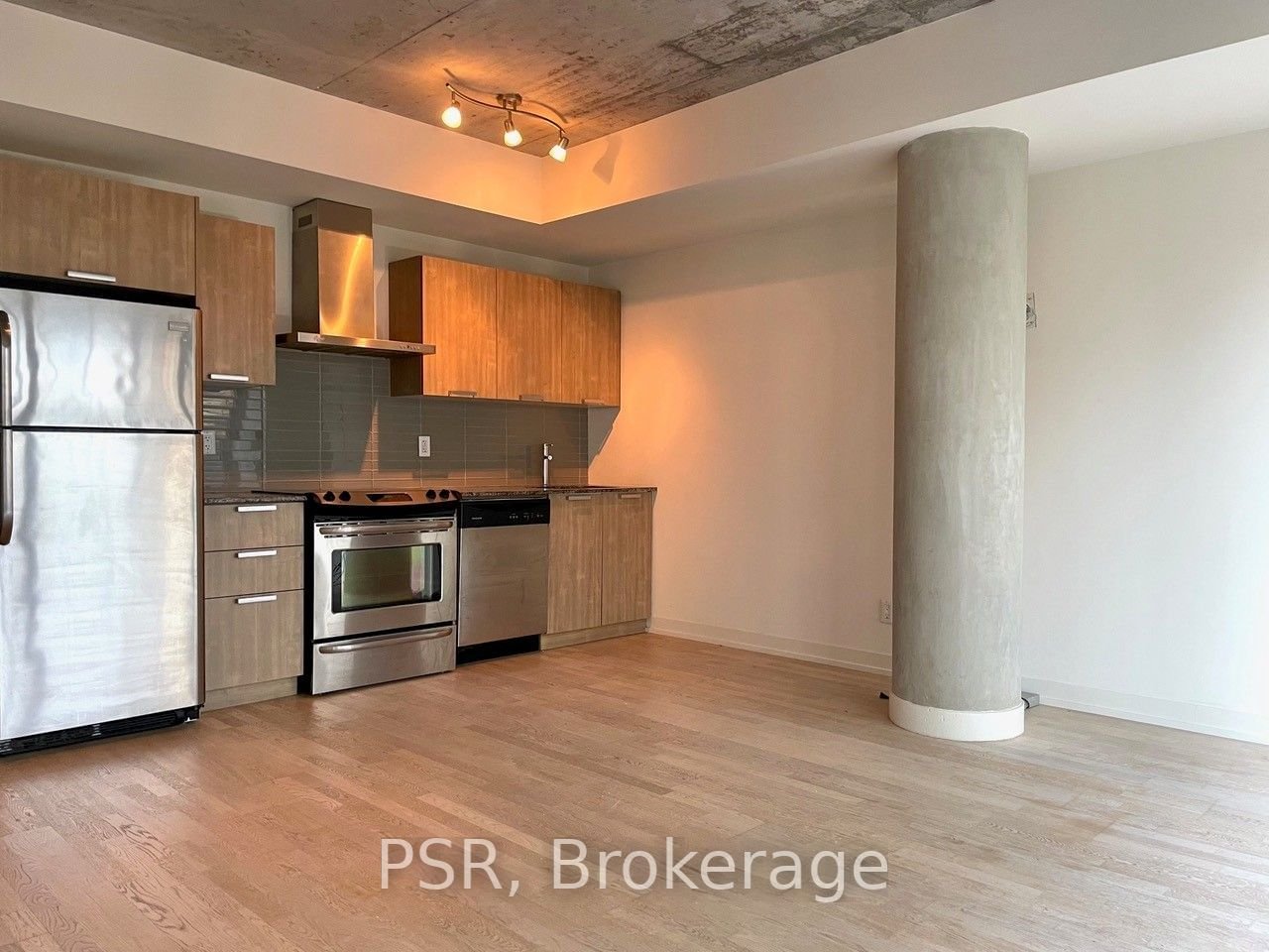 650 King St W, unit 411 for rent - image #6
