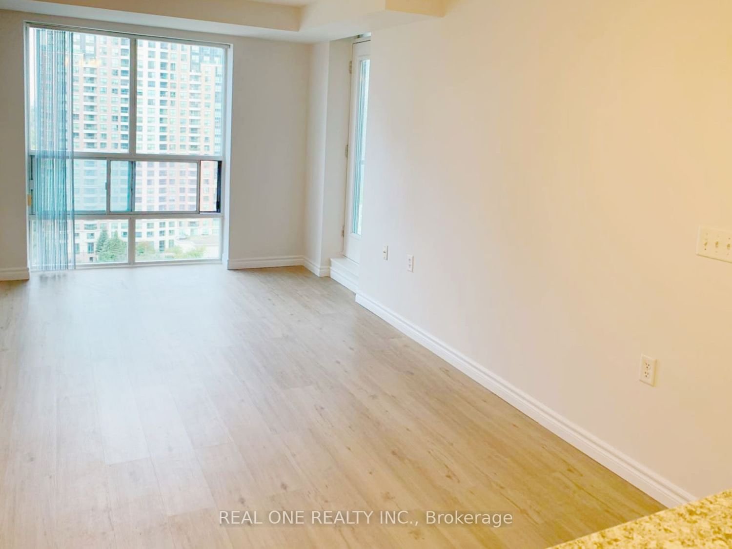20 Olive Ave, unit 1901 for rent - image #3