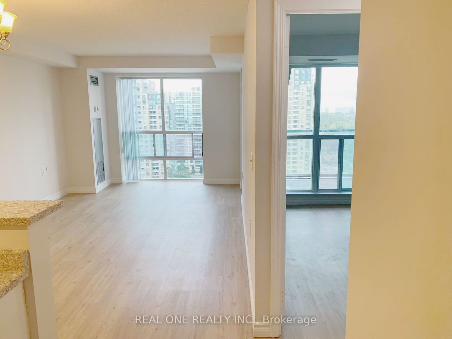 20 Olive Ave, unit 1901 for rent - image #4