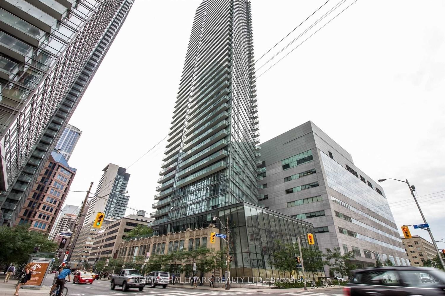 832 Bay St, unit 5001 for rent