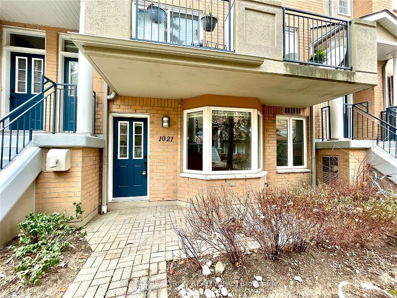 28 Sommerset Way, unit 1021 for rent in Willowdale - image #1
