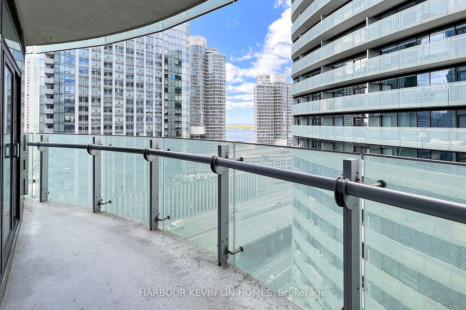 14 York St, unit 1205 for rent - image #36