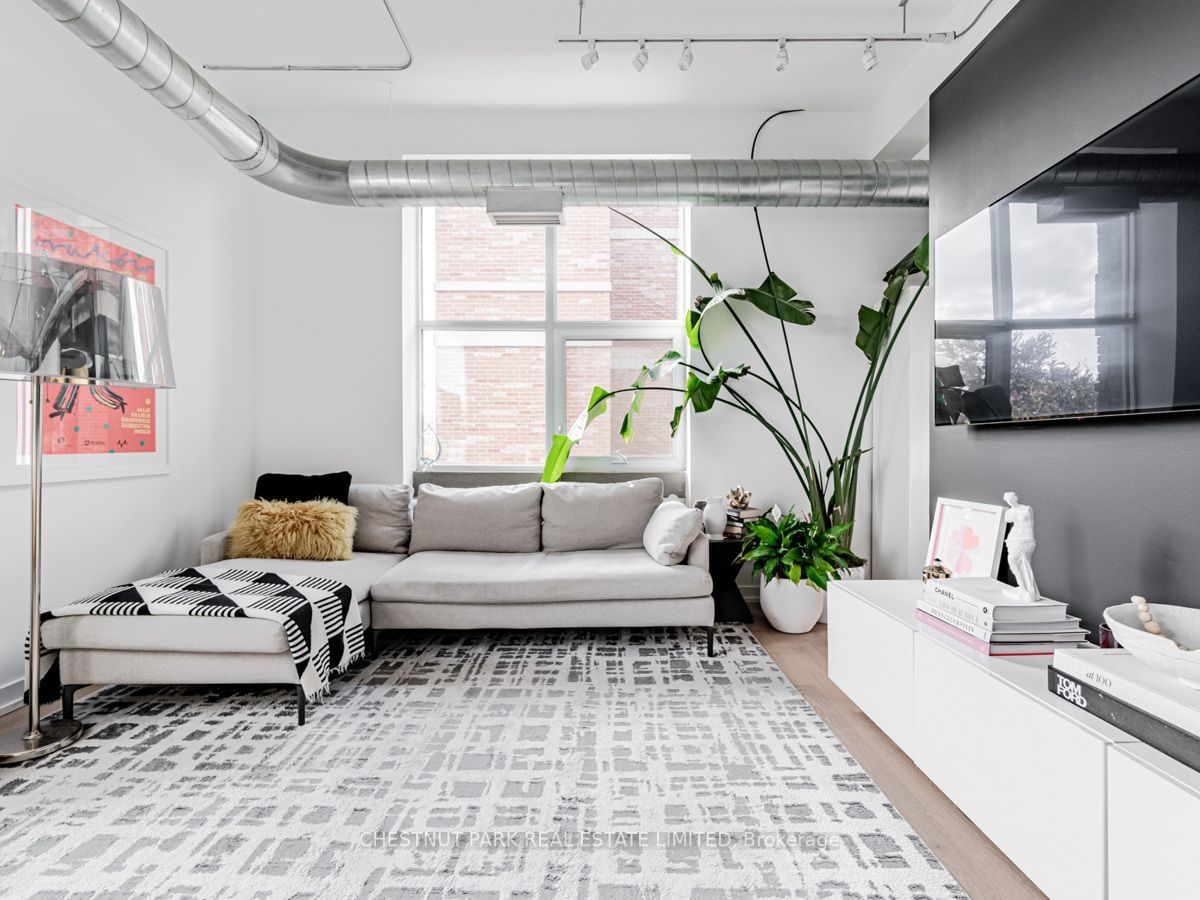 955 Queen St W, unit 526 for sale in Queen West - image #3