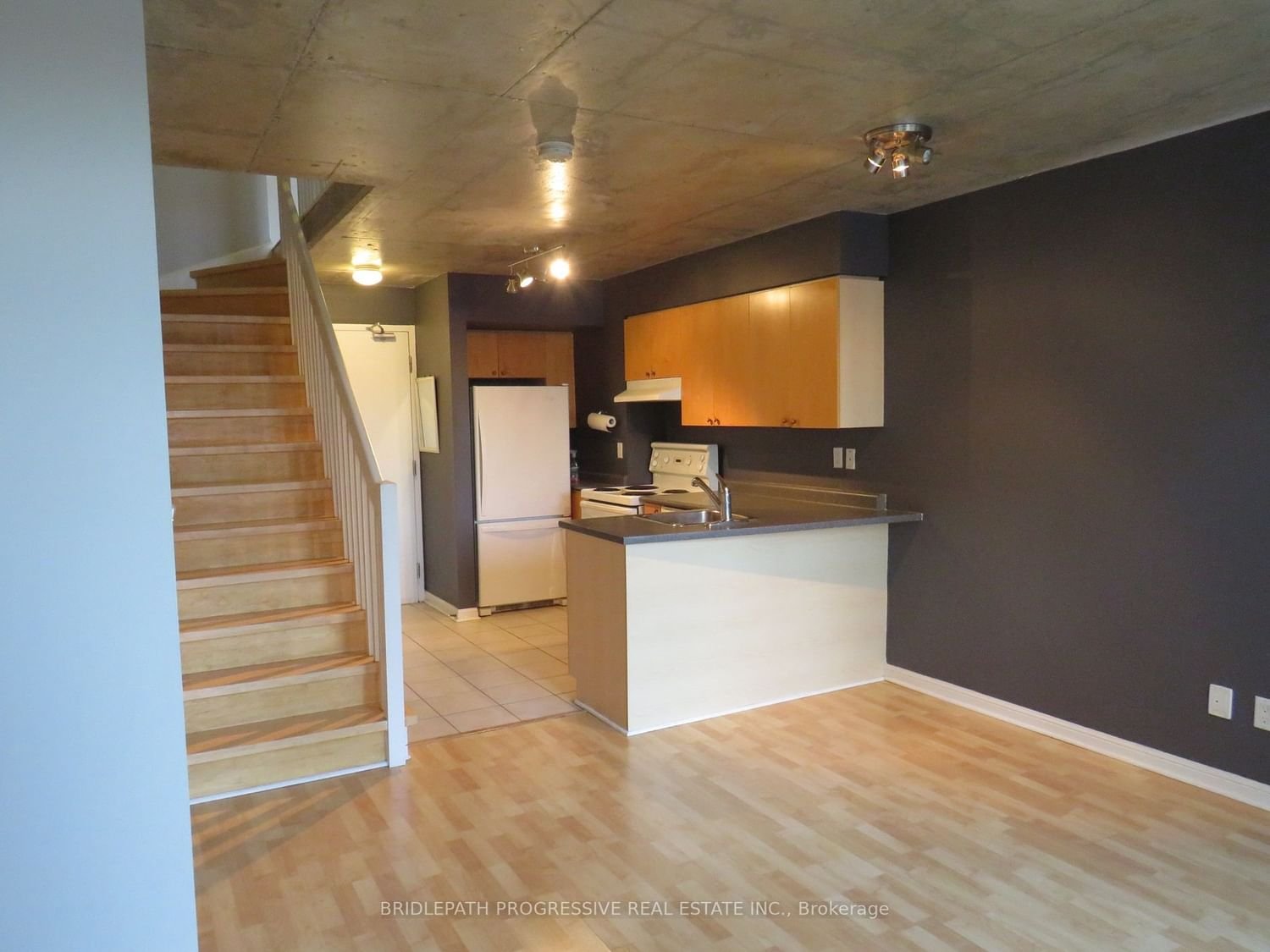 1029 King St W, unit 620 for rent - image #6