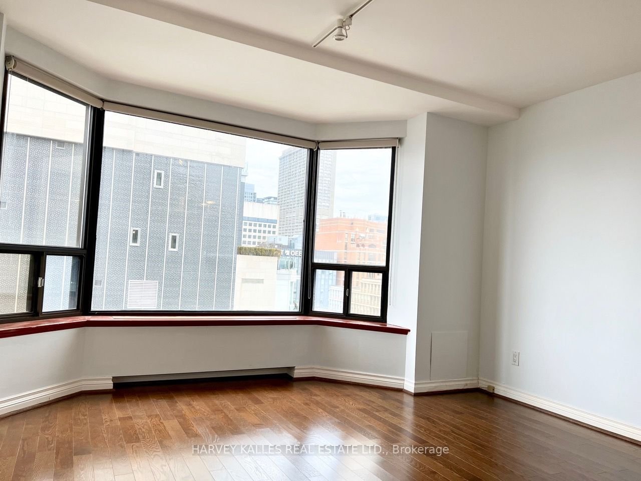 175 Cumberland Ave, unit 1409 for rent - image #4