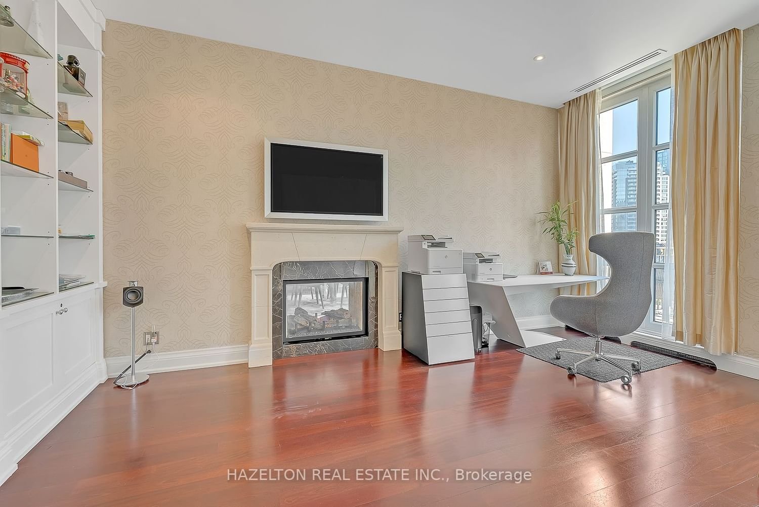 118 Yorkville Ave, unit 601 for sale - image #15
