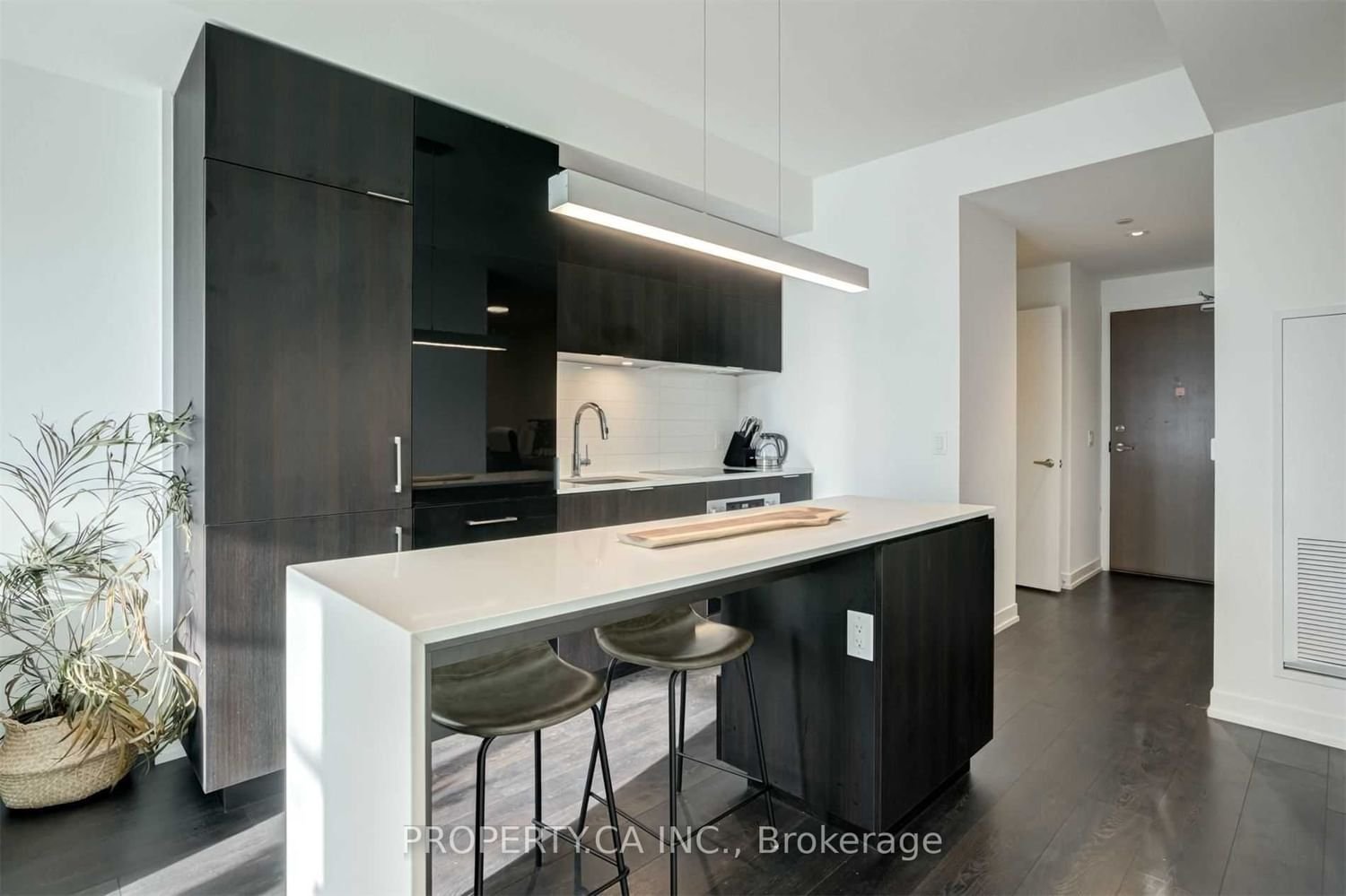 15 Lower Jarvis St, unit 1706 for rent - image #2