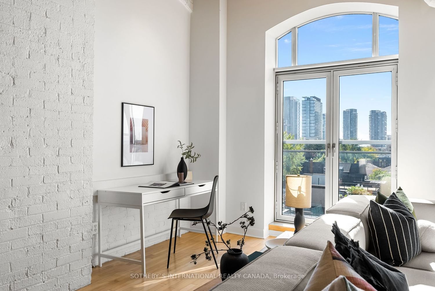 993 Queen St W, unit 409 for sale in Queen West - image #4