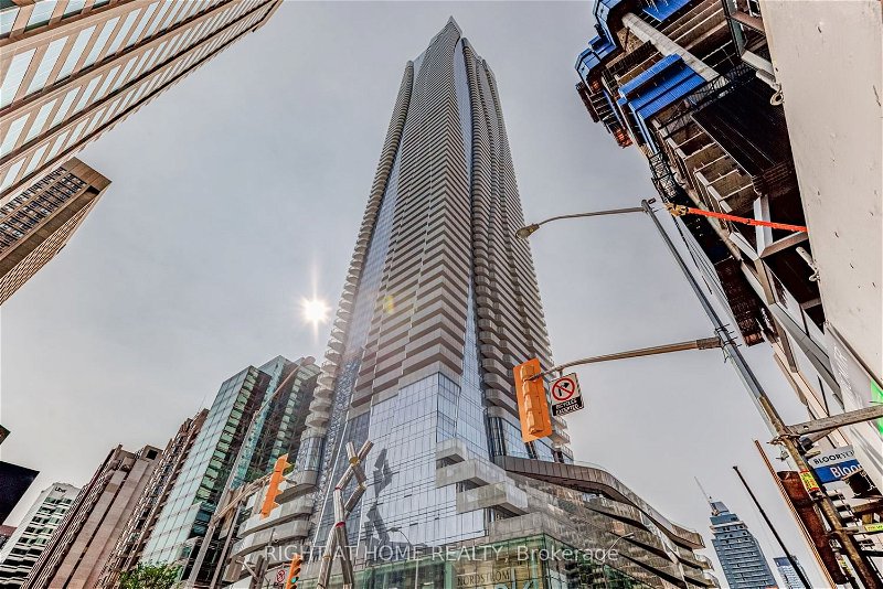 1 Bloor St E, unit 5106 for sale in Yonge and Bloor - image #1