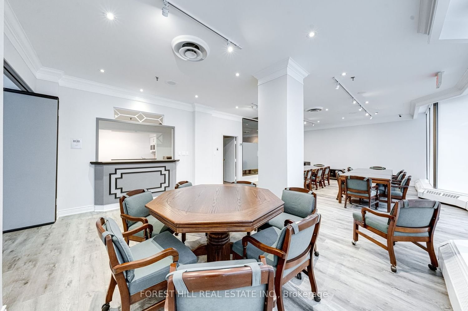 10 Torresdale Ave, unit 502 for sale - image #18