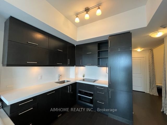 1080 Bay St, unit 4704 for rent in Bay St. Corridor - image #1
