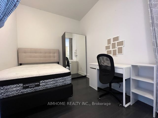 1080 Bay St, unit 4704 for rent in Bay St. Corridor - image #2