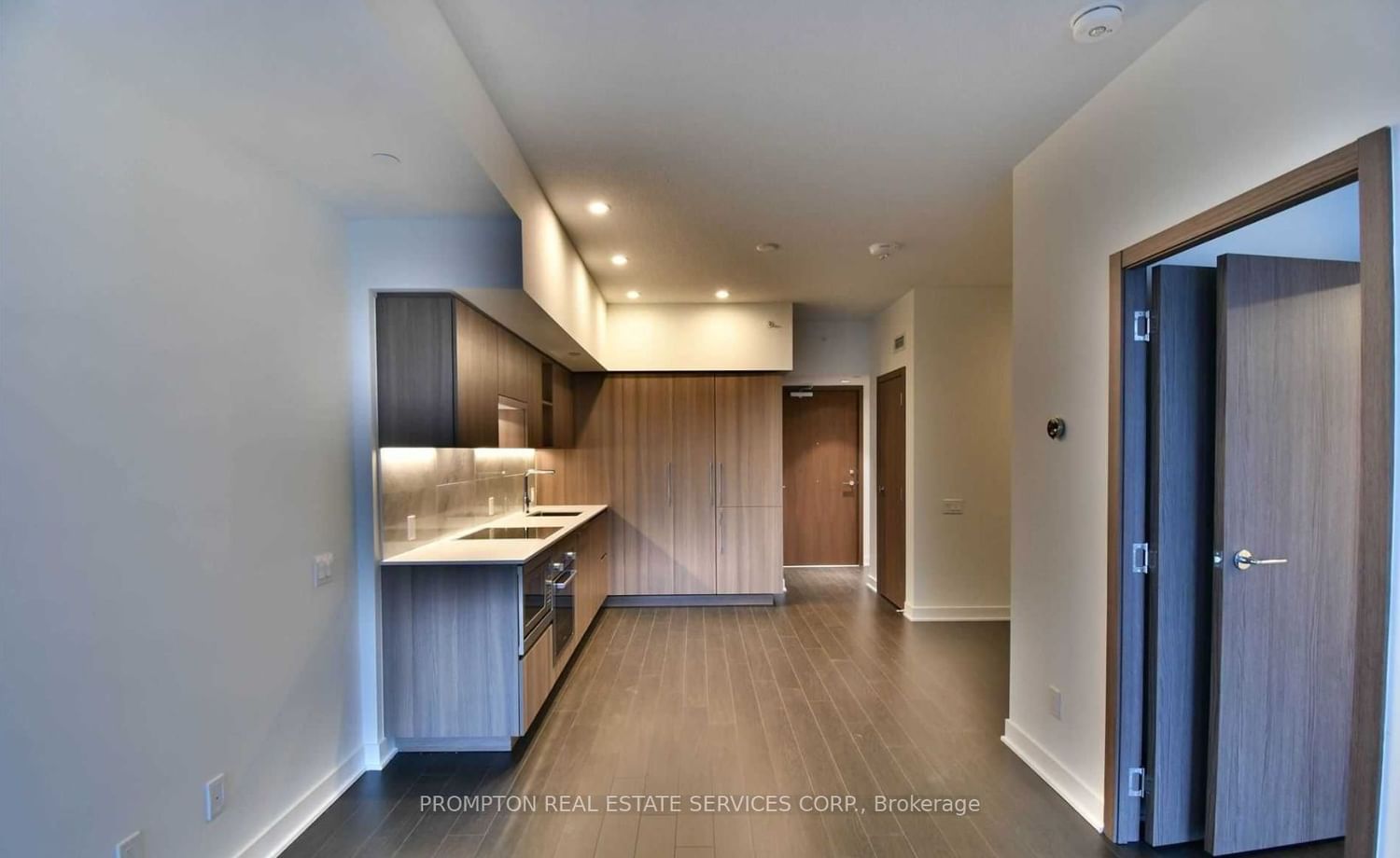 19 Bathurst St, unit 3507 for rent