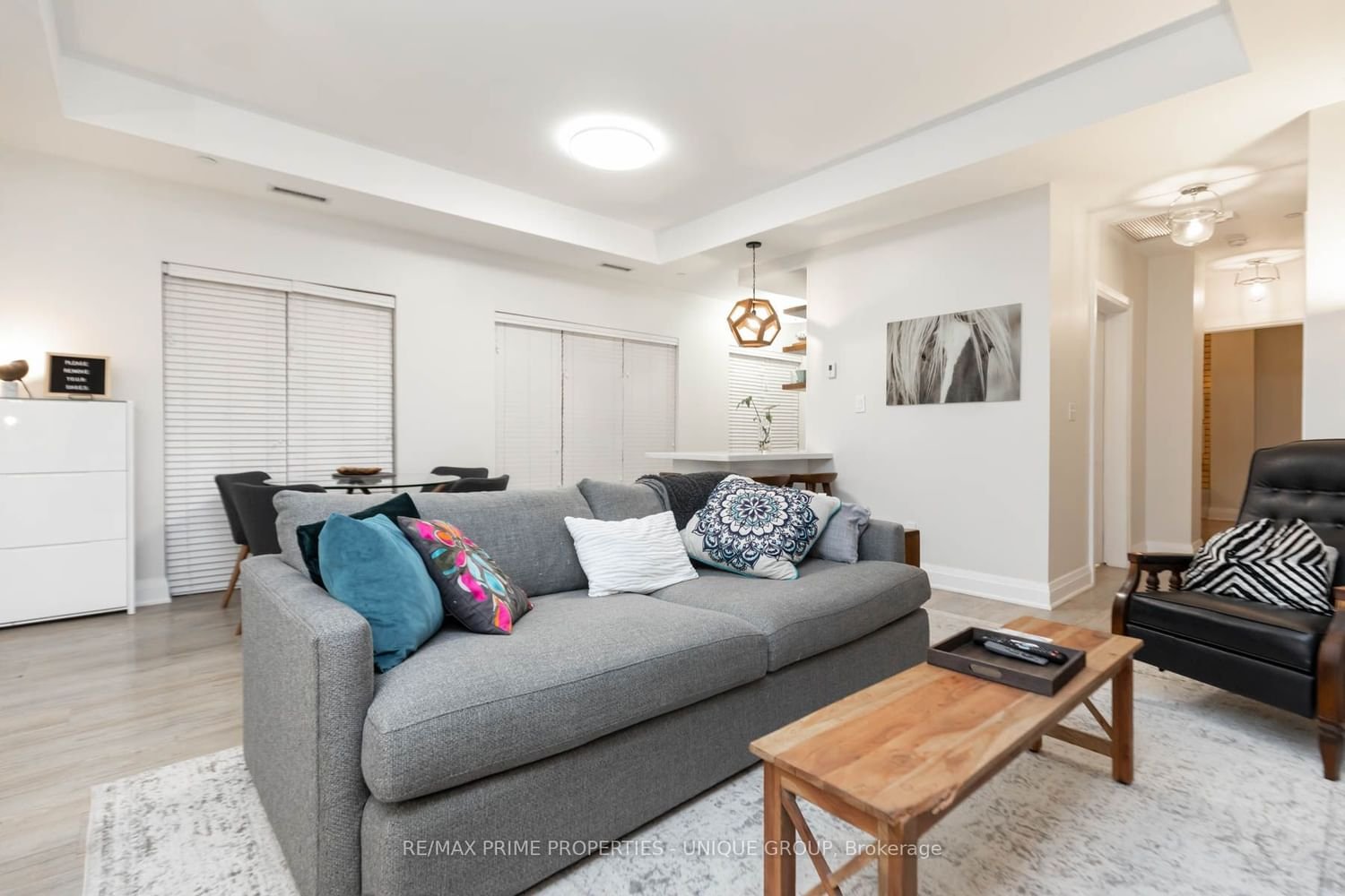 21 Shaftesbury Ave, unit G01 for rent - image #8