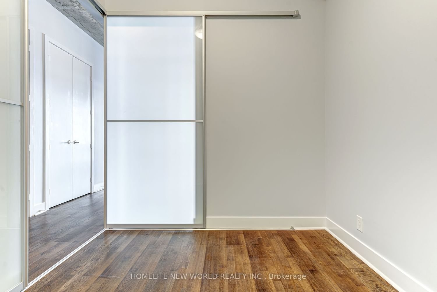 399 Adelaide St W, unit 215 for sale - image #14