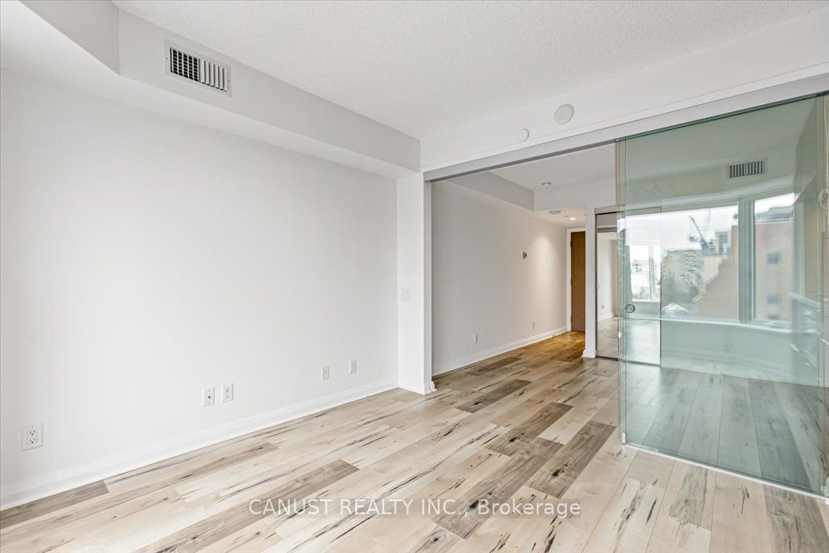 155 Yorkville Ave, unit 502 for sale - image #9