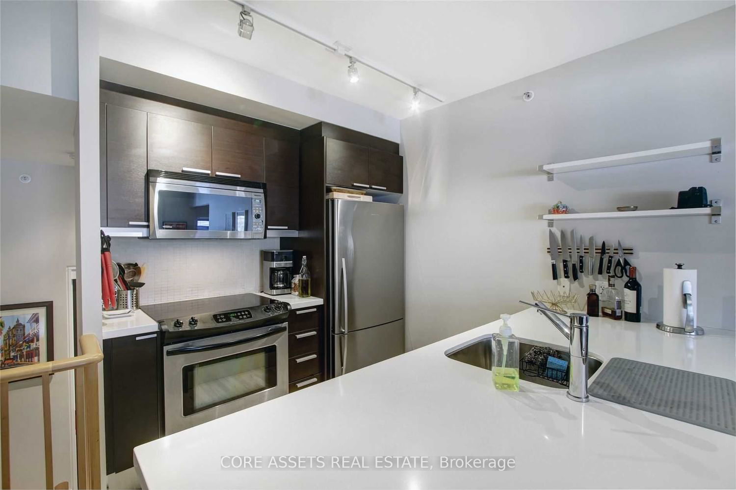 701 Dovercourt Rd, unit 108 for rent - image #13