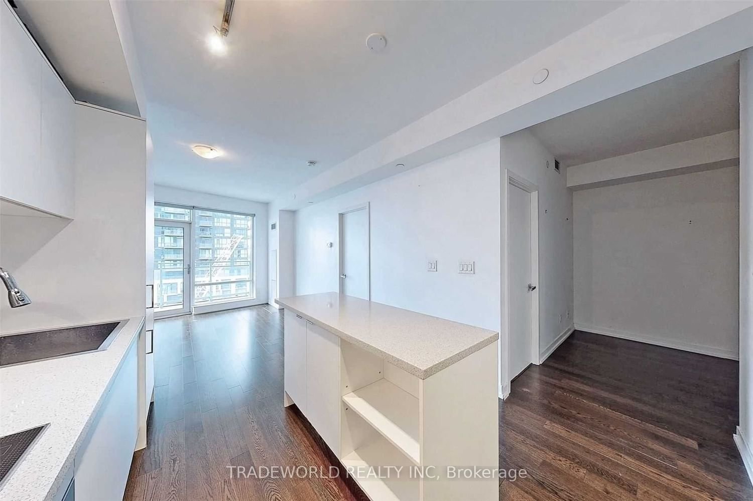 21 Widmer St, unit 1612 for rent - image #8