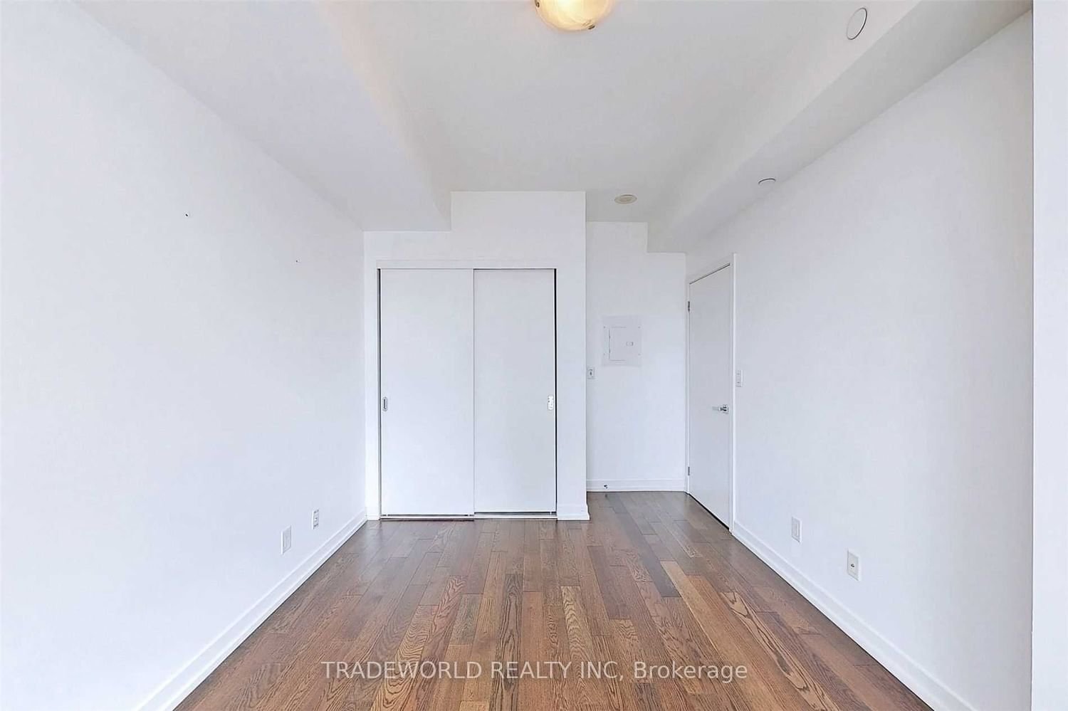 21 Widmer St, unit 1612 for rent - image #9