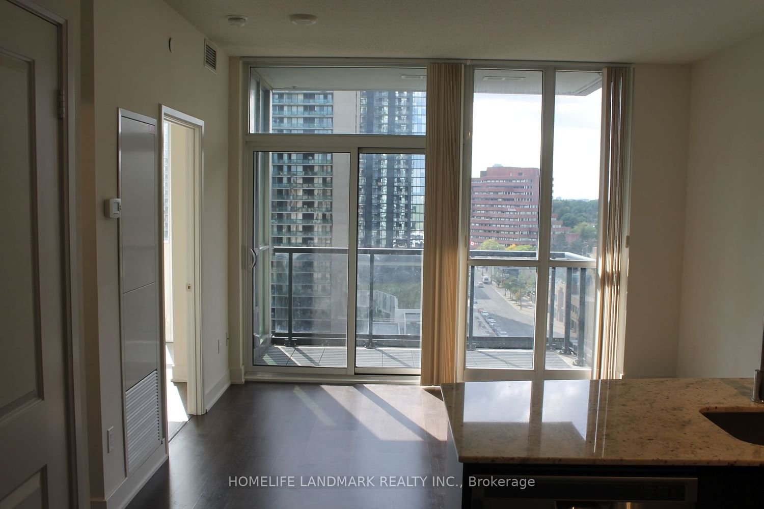 88 Sheppard Ave E, unit 1407 for rent - image #2