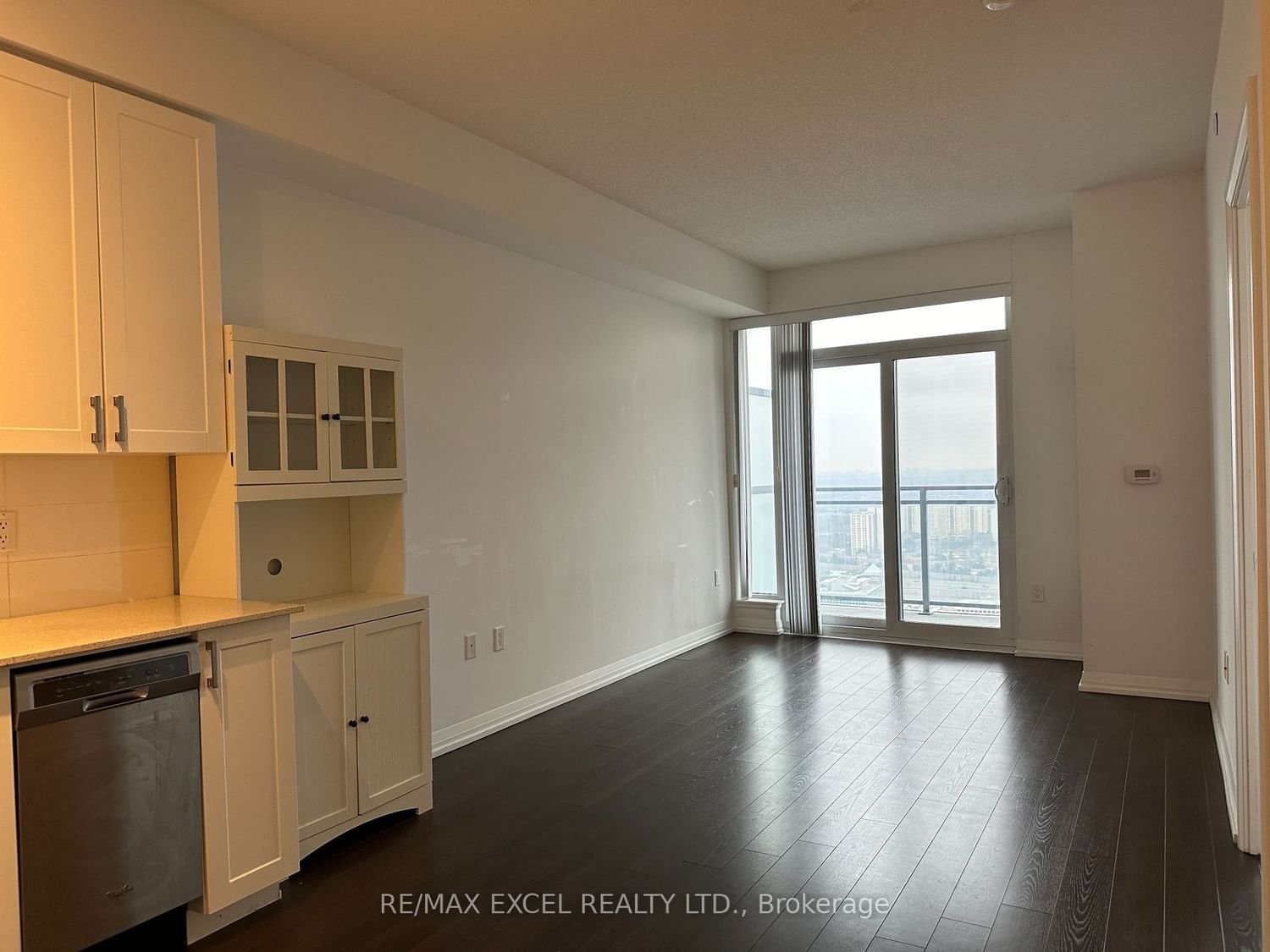 55 Ann O'reilly Rd, unit 3510 for rent - image #3
