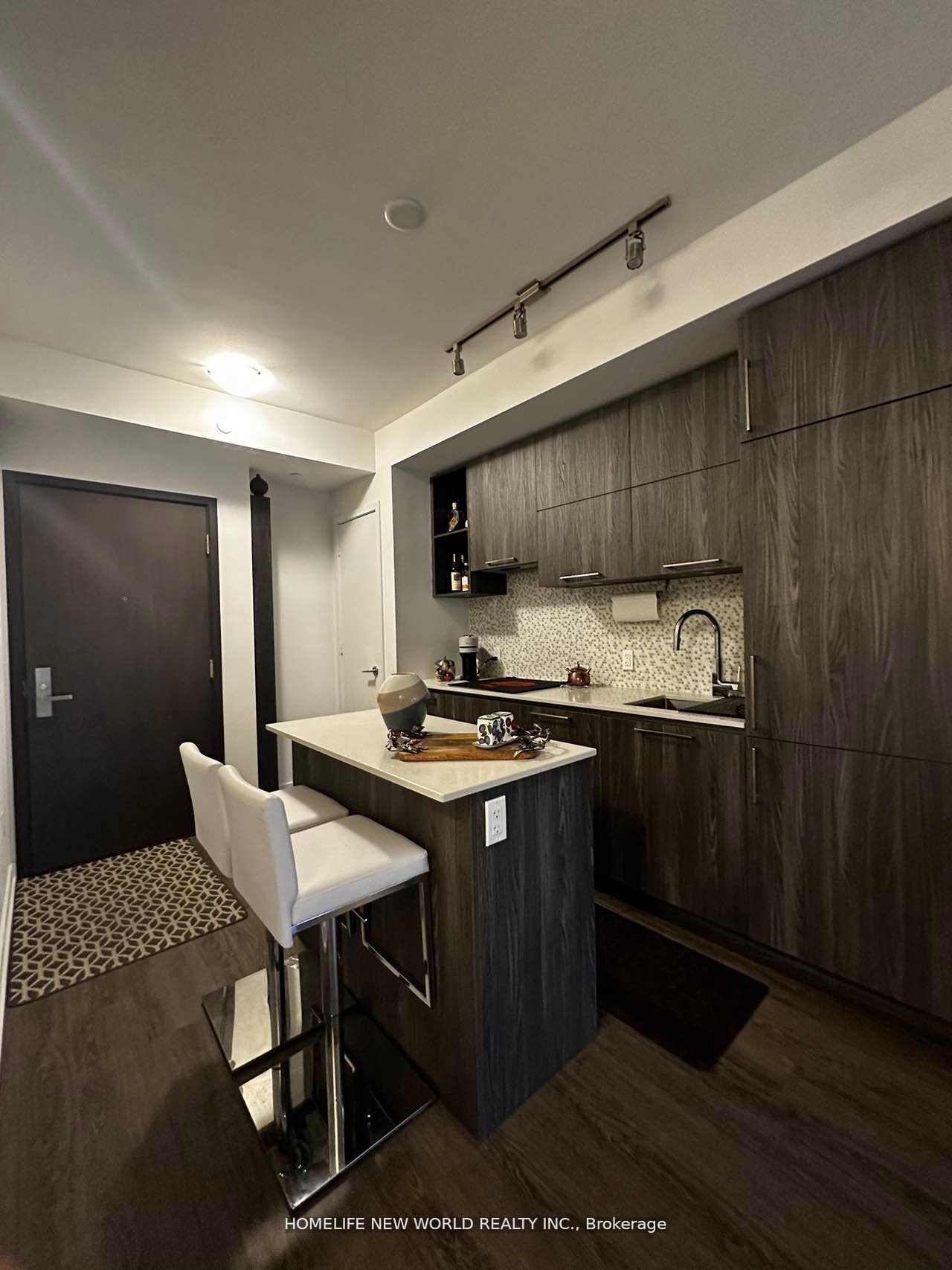 1 Yorkville Ave, unit 3507 for sale - image #4