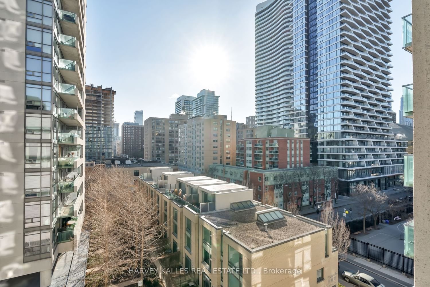 285 Mutual St, unit 609 for sale - image #15