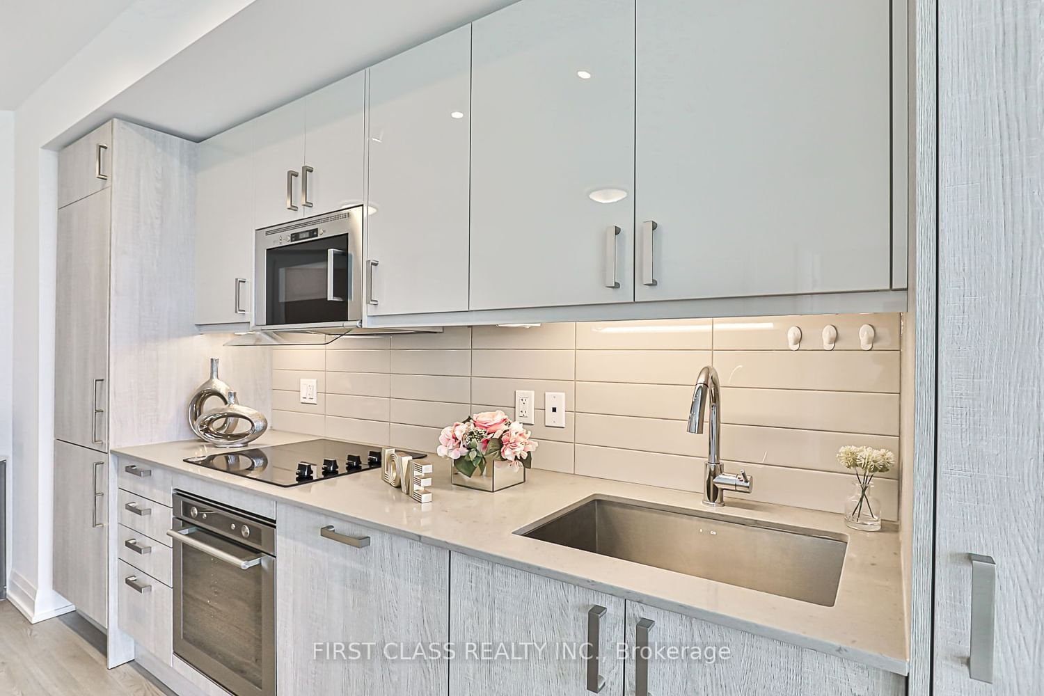 77 Mutual St, unit 2203 for sale - image #12