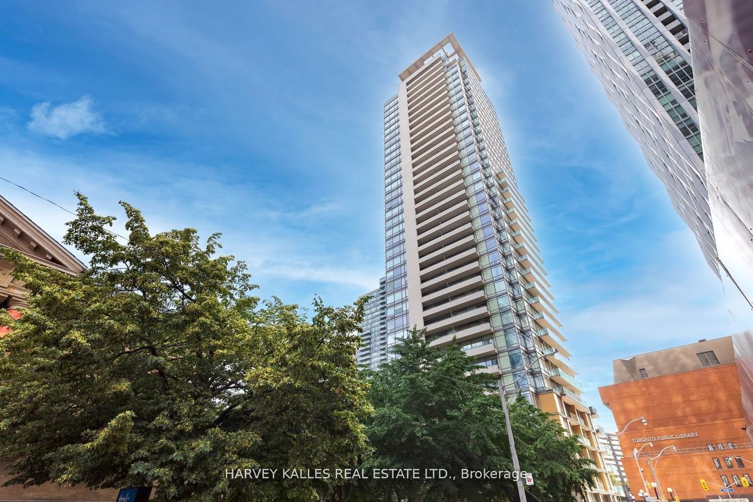 18 Yorkville Ave, unit 2403 for sale - image #1