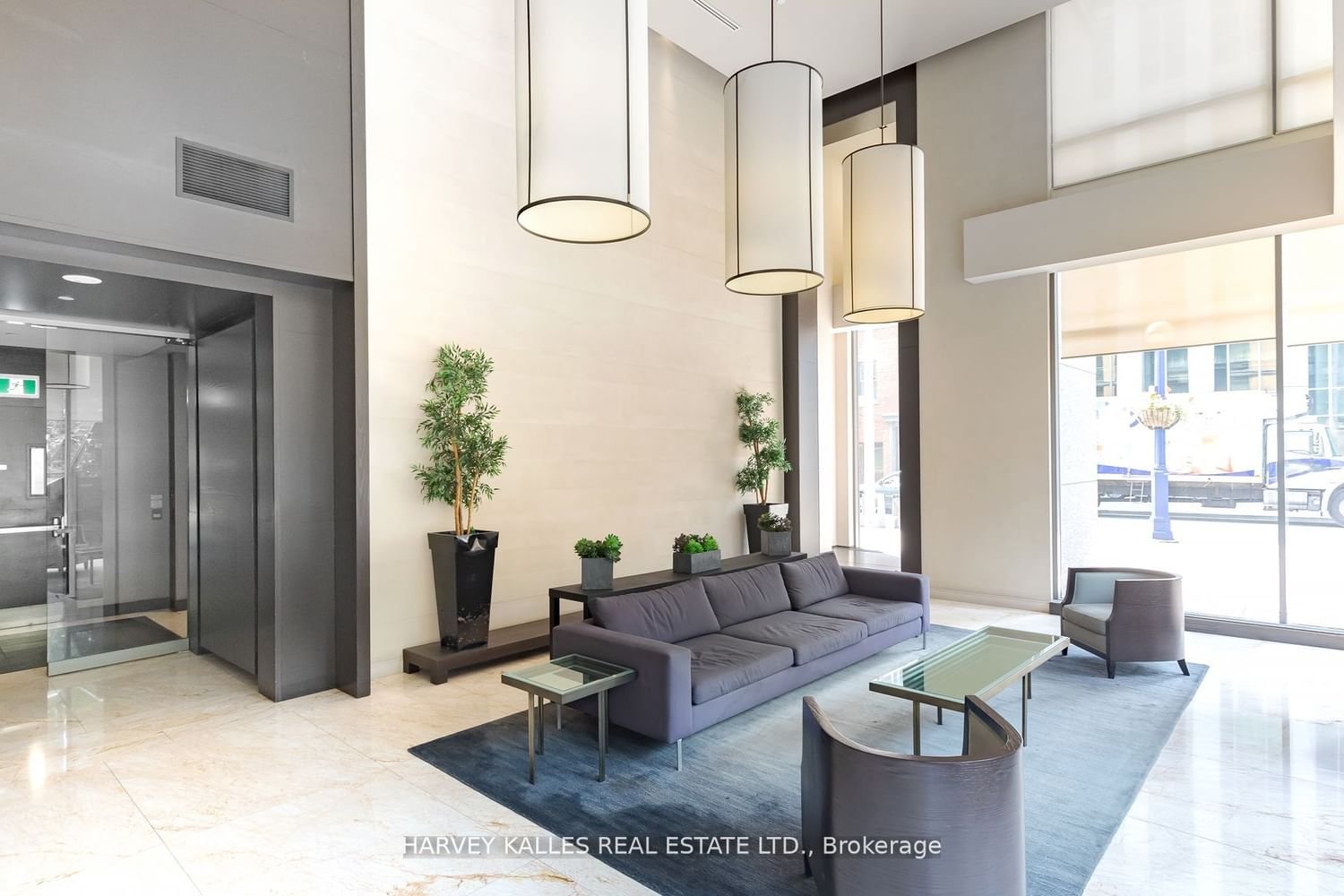 18 Yorkville Ave, unit 2403 for sale - image #16
