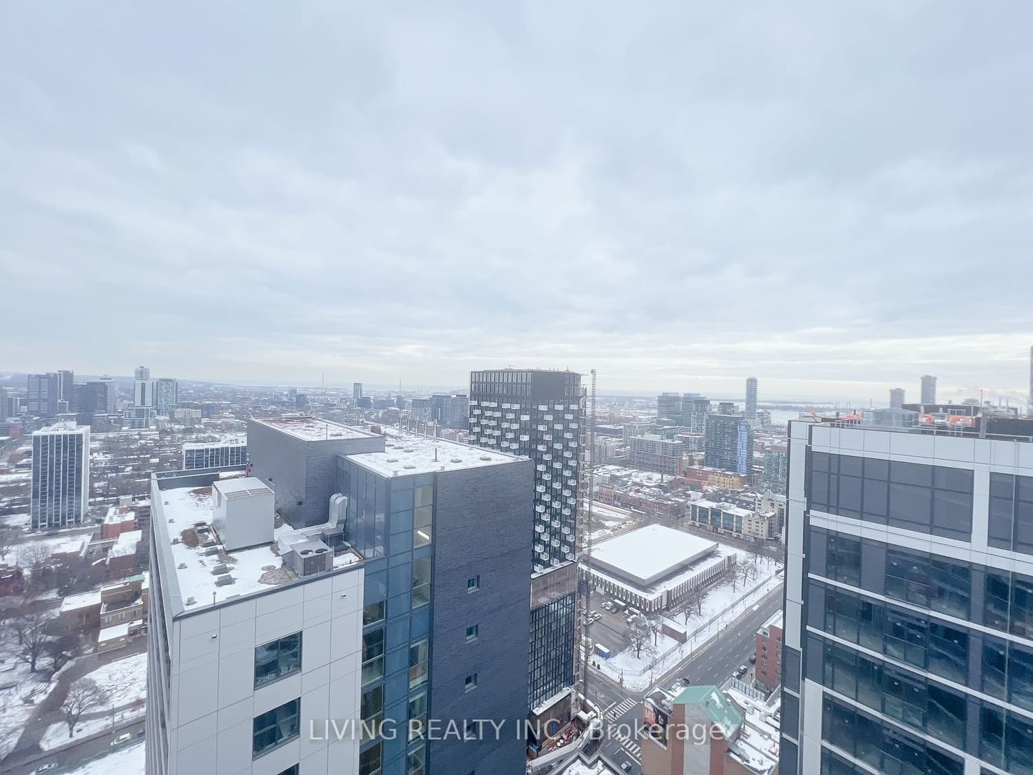 77 Mutual St, unit 3603 for rent - image #11