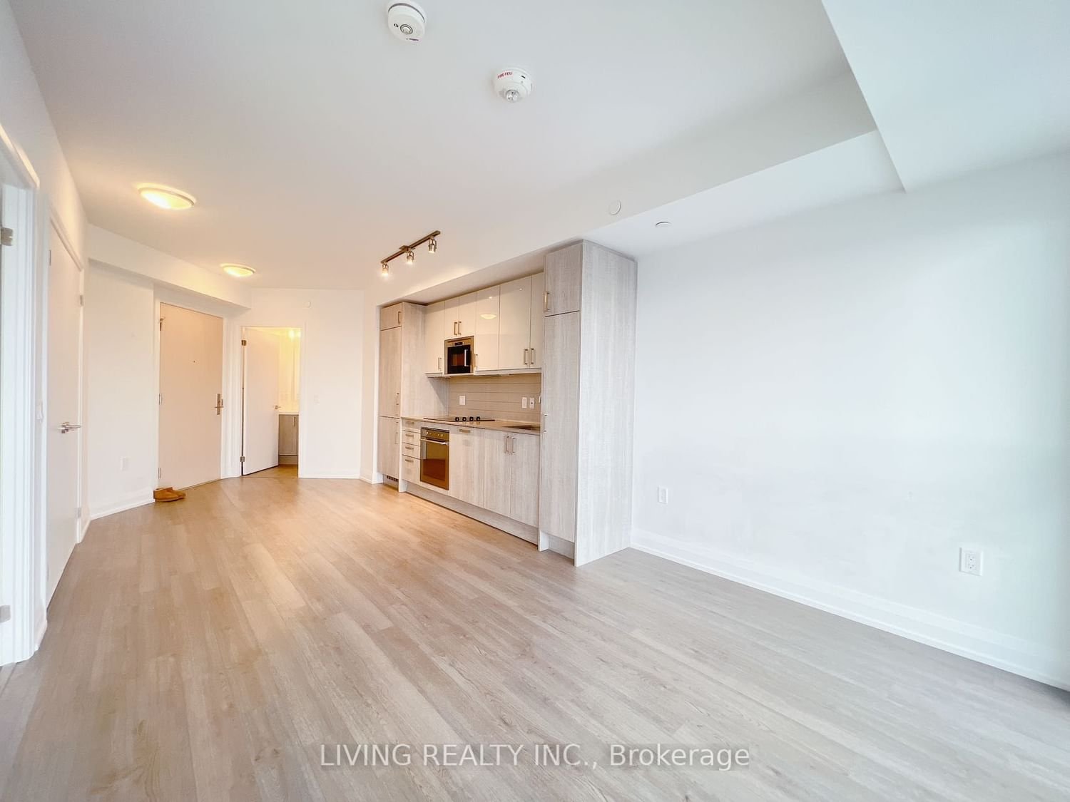 77 Mutual St, unit 3603 for rent - image #5