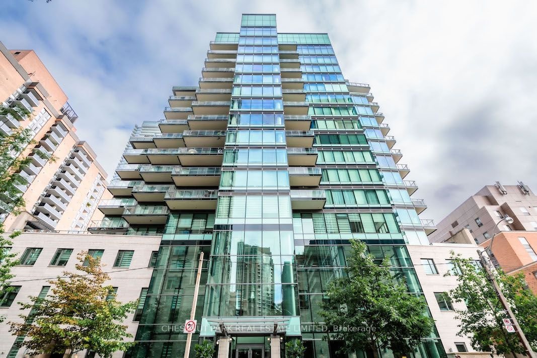 77 Charles St W, unit 1402 for sale - image #3