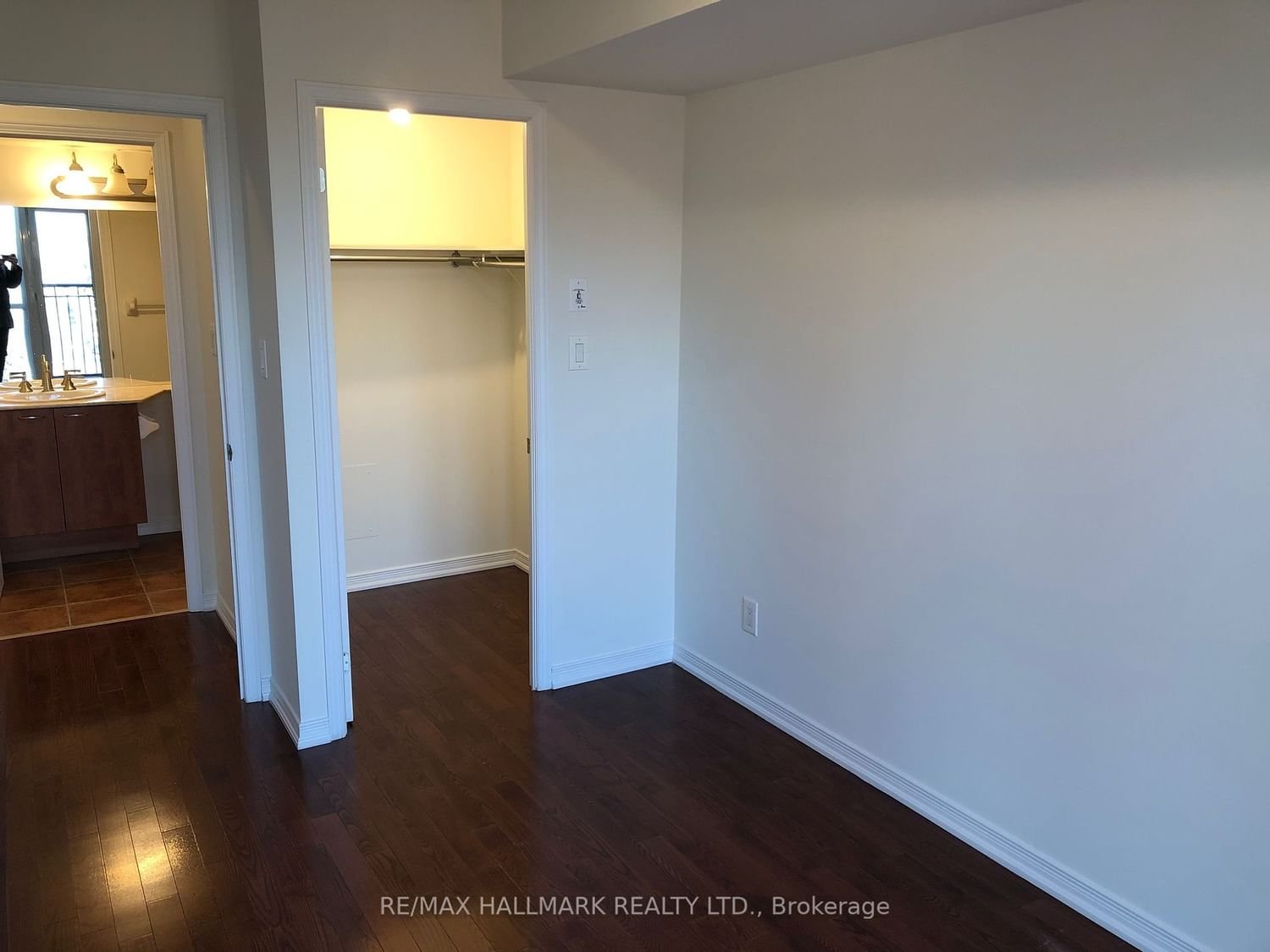 308 Palmerston Ave, unit 608 for rent - image #12