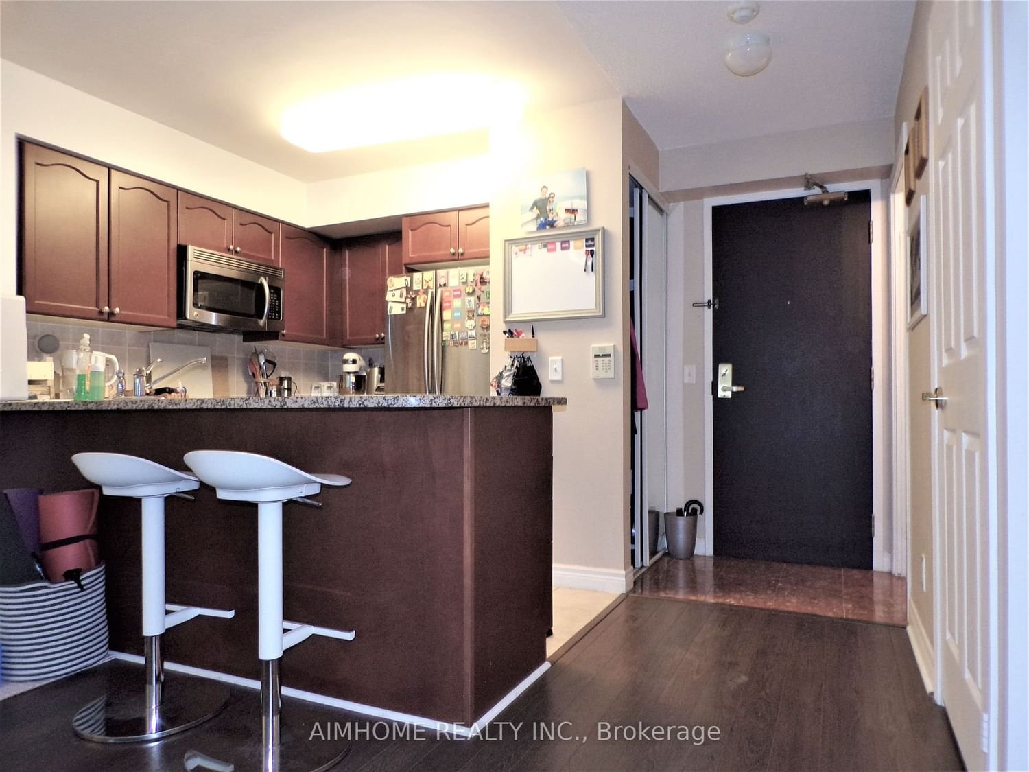 30 Grand Trunk Cres, unit 2708 for sale - image #9