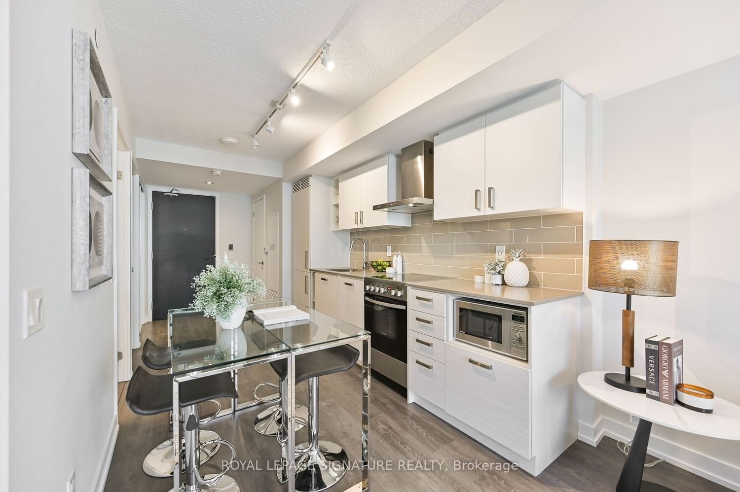 125 Redpath Ave, unit 606 for rent - image #10