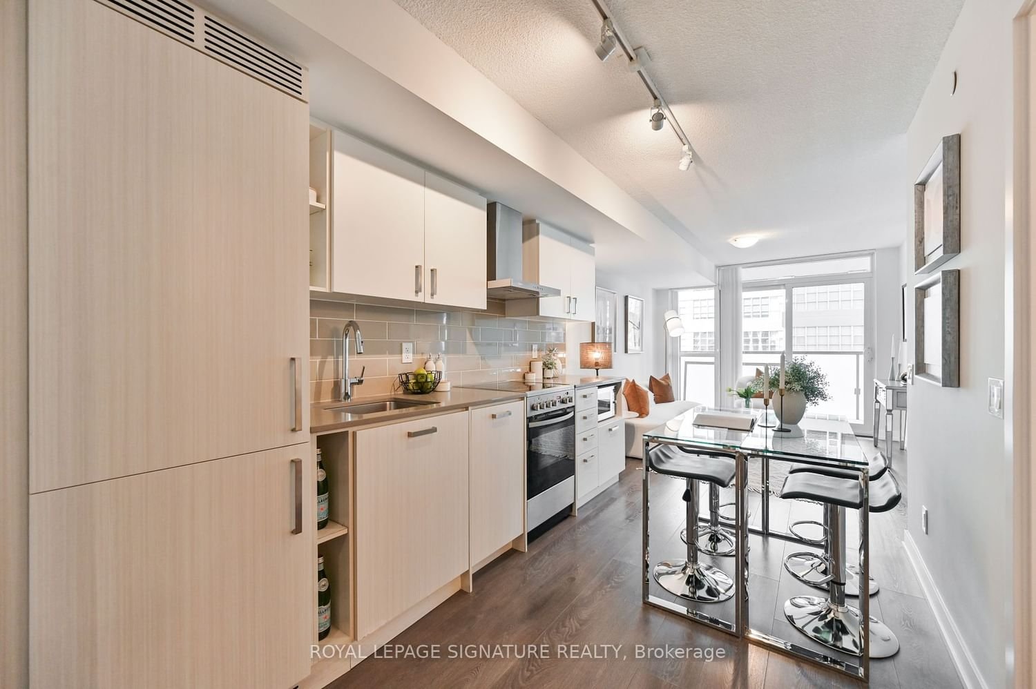 125 Redpath Ave, unit 606 for rent - image #11