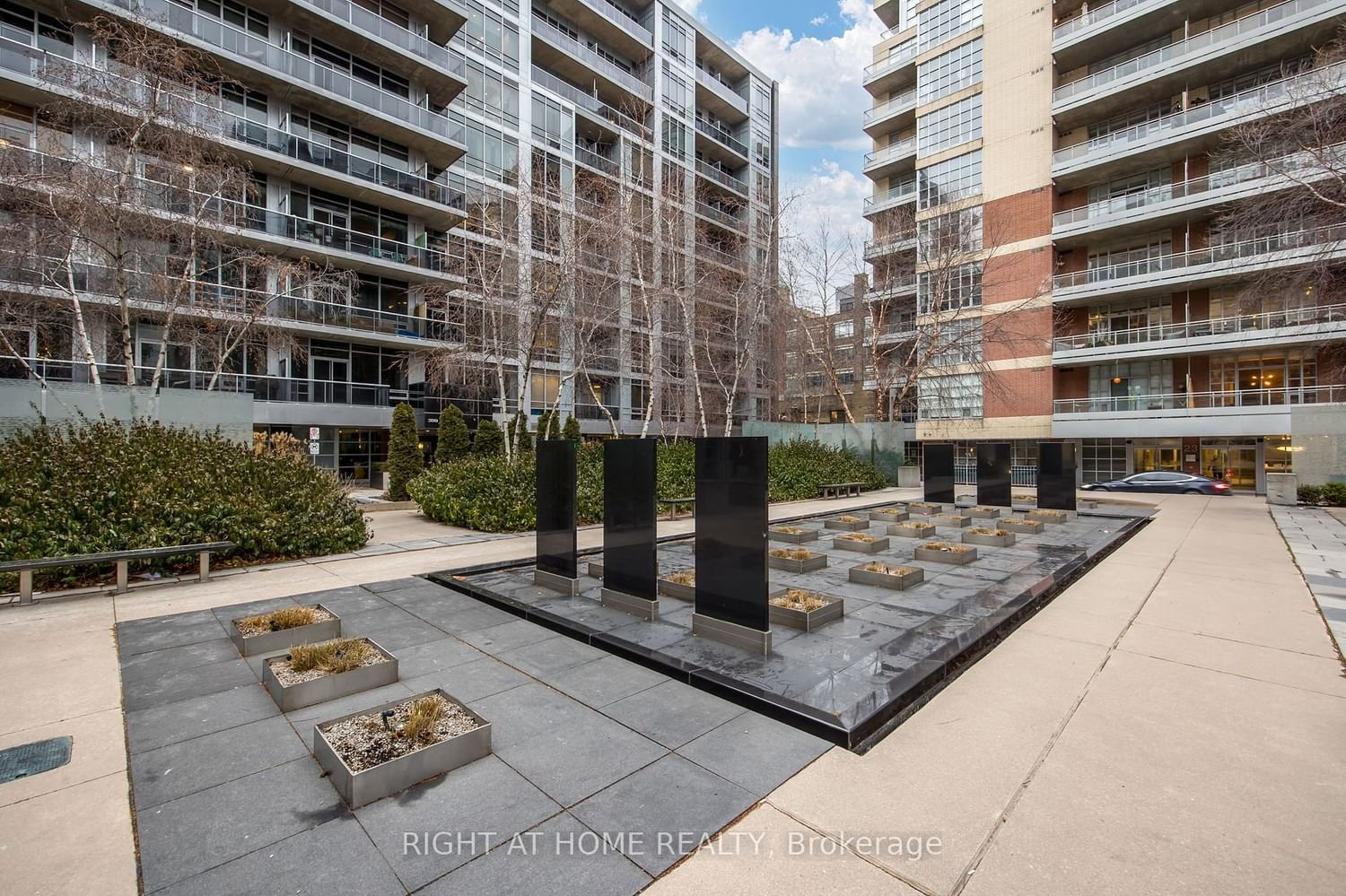 399 Adelaide St W, unit 718 for rent - image #24