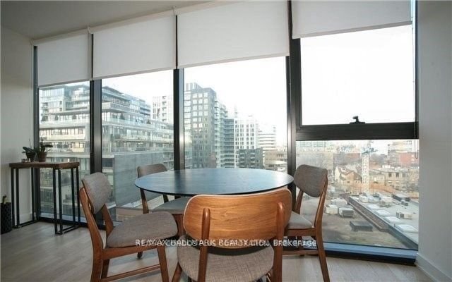 629 King St W, unit 830 for rent - image #2