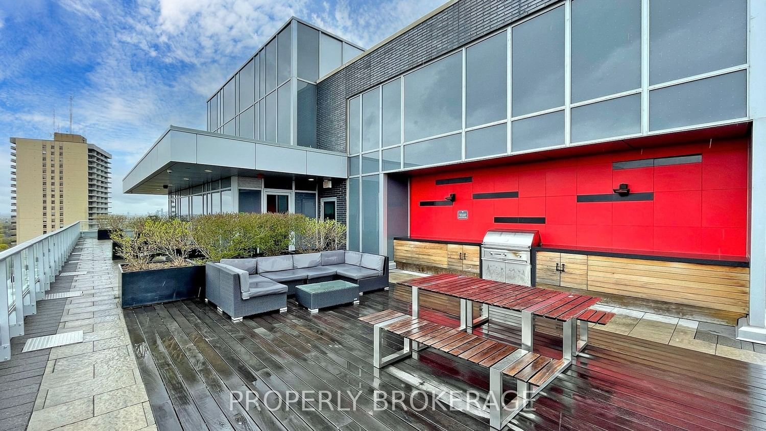 58 Orchard View Blvd, unit 1109 for sale - image #24