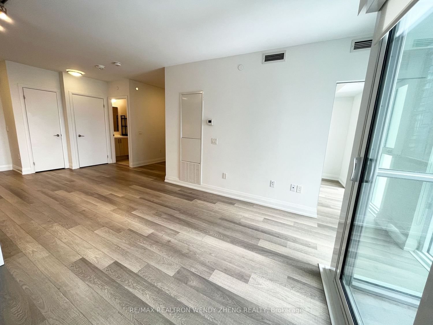 77 Mutual St, unit 2601 for rent - image #8