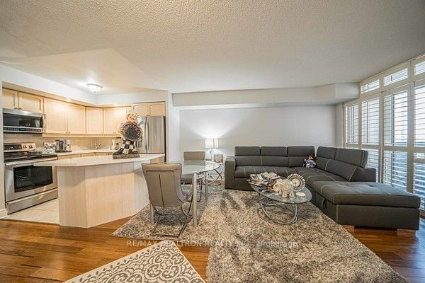 5 Northtown Way, unit 1109 for sale - image #2