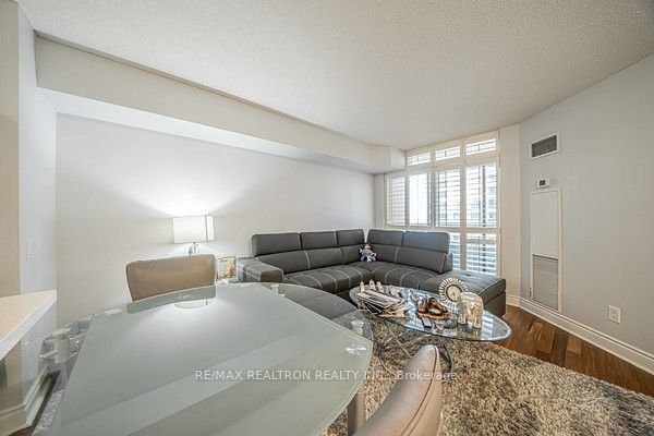 5 Northtown Way, unit 1109 for sale - image #7